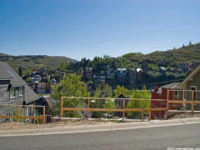 328 Woodside Ave #C, Park City, UT 84060 — photo 2
