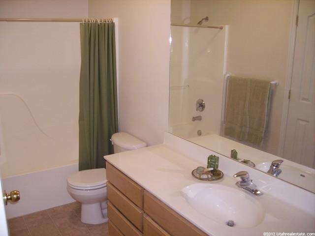 70 River Pointe Dr, Logan, UT 84321 — photo 4