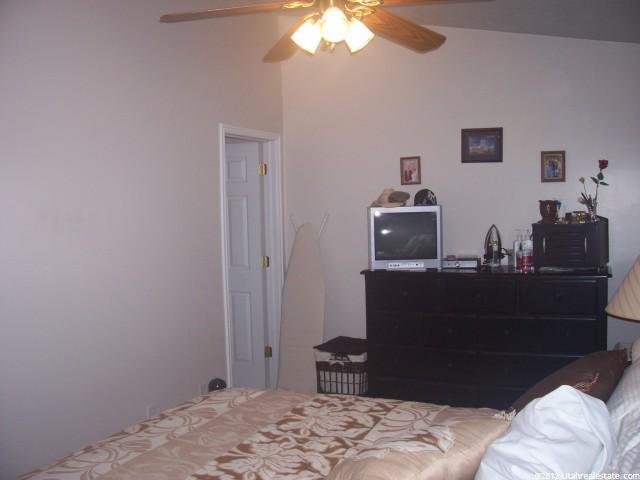 5113 S 1800 W, Roy, UT 84067 — photo 10