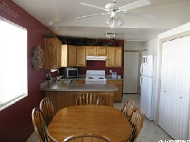 2086 W 1520 N, Clinton, UT 84015 — photo 3