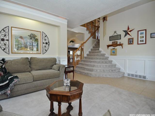 5887 S 1325 E, South Ogden, UT 84403 — photo 2