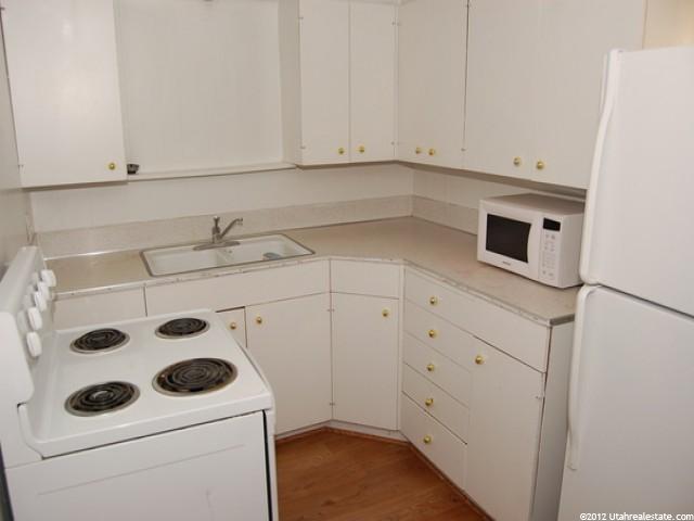 367 Highland Dr, Riverdale, UT 84405 — photo 8