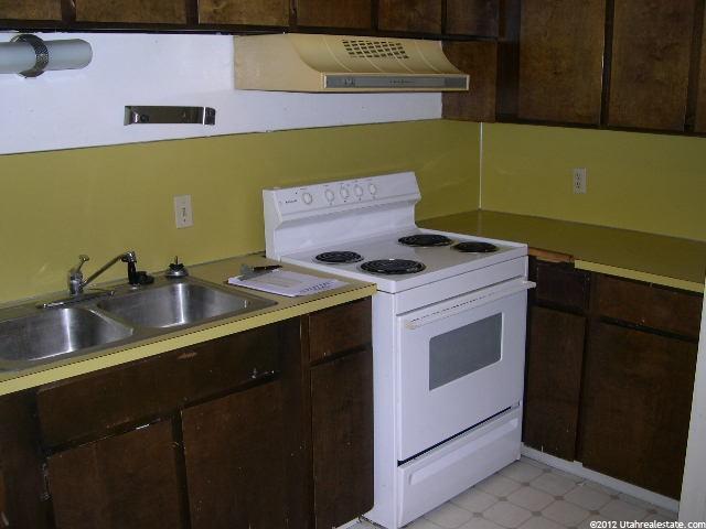 5840 S Main Point Blvd E, Ogden, UT 84405 — photo 2
