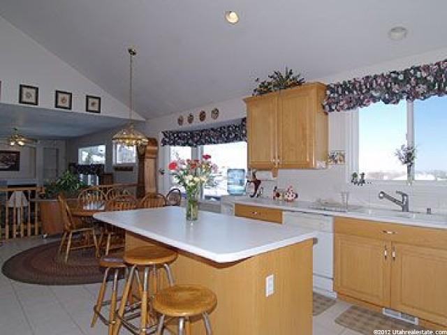 1091 E Hackamore Dr S, Draper, UT 84020 — photo 3