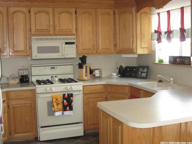 5888 Cedar Ln, South Ogden, UT 84403 — photo 5