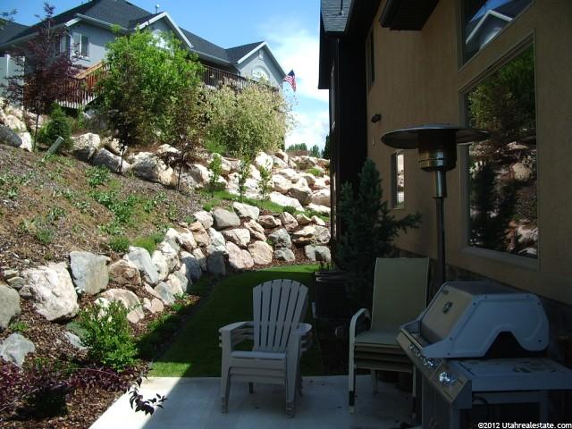 804 E Edgewood Dr S, South Ogden, UT 84403 — photo 2