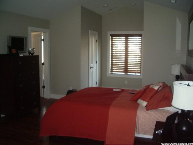 804 E Edgewood Dr S, South Ogden, UT 84403 — photo 9