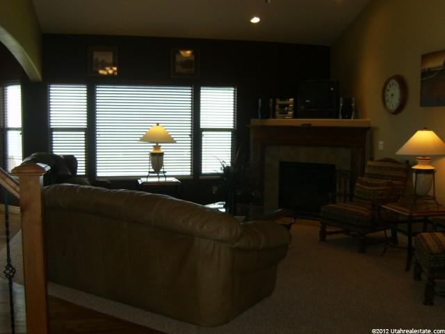 668 W 1850 S, Syracuse, UT 84075 — photo 2