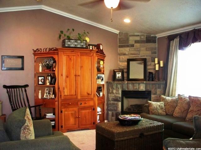 205 S 950 W, Layton, UT 84041 — photo 2