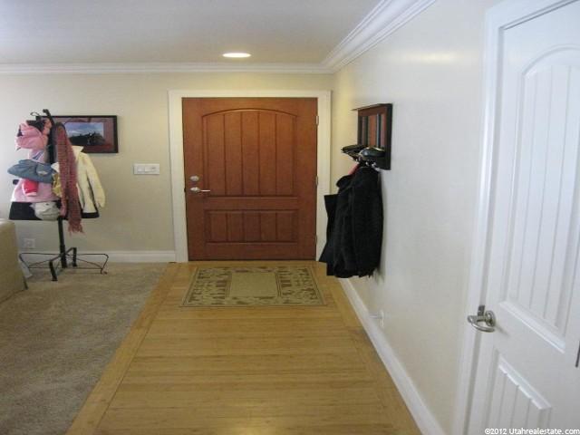 2473 S 450 E, Bountiful, UT 84010 — photo 2