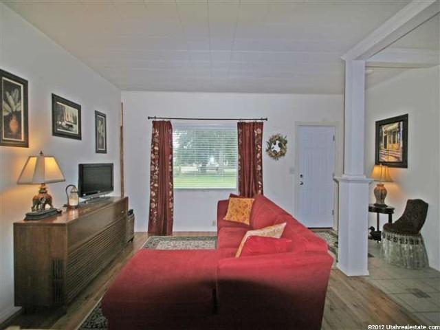 161 W Center St, Logan, UT 84321 — photo 3