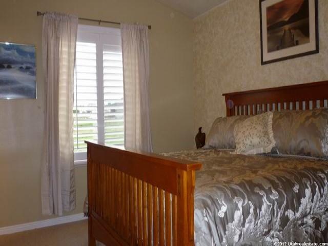1615 N 250 E, Layton, UT 84041 — photo 5