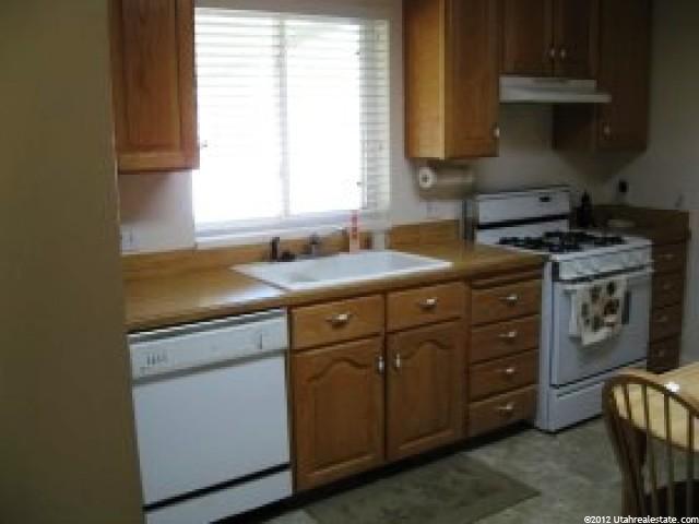 854 S 860 E, Spanish Fork, UT 84660 — photo 5