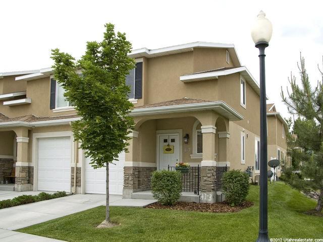 637 Hidden Bluff Cv, Sandy, UT 84070 — photo 2