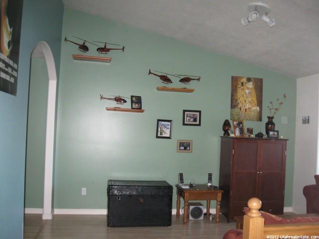1226 N Willard Peak Cir, Ogden, UT 84404 — photo 3