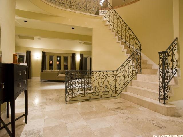 680 S Davis Blvd, Bountiful, UT 84010 — photo 4