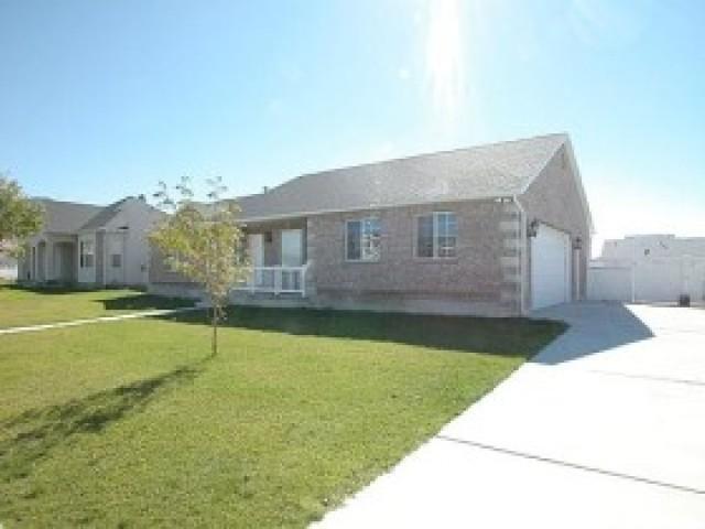 1502 Raptor Rd, Eagle Mountain, UT 84005 — photo 2