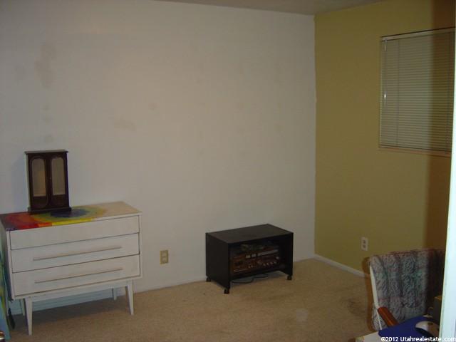 6040 S 2275 W, Roy, UT 84067 — photo 10
