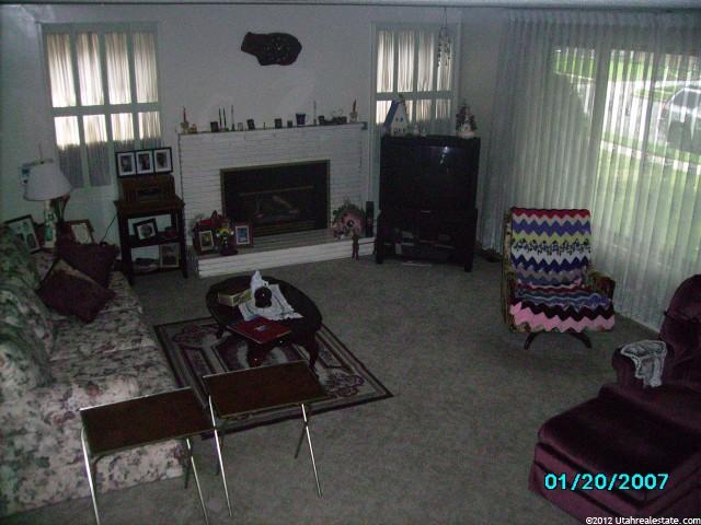 251 W 750 N, Clearfield, UT 84015 — photo 2