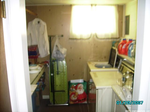 251 W 750 N, Clearfield, UT 84015 — photo 3
