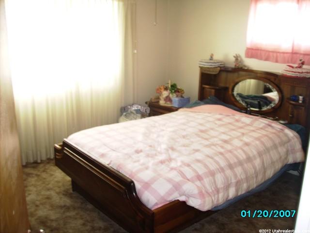 251 W 750 N, Clearfield, UT 84015 — photo 7