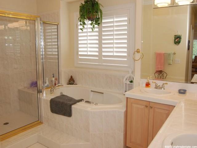 4744 Banbury Ln, Ogden, UT 84403 — photo 8