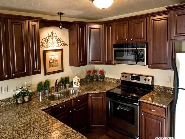 2078 S Orchard Dr E, Bountiful, UT 84010 — photo 9