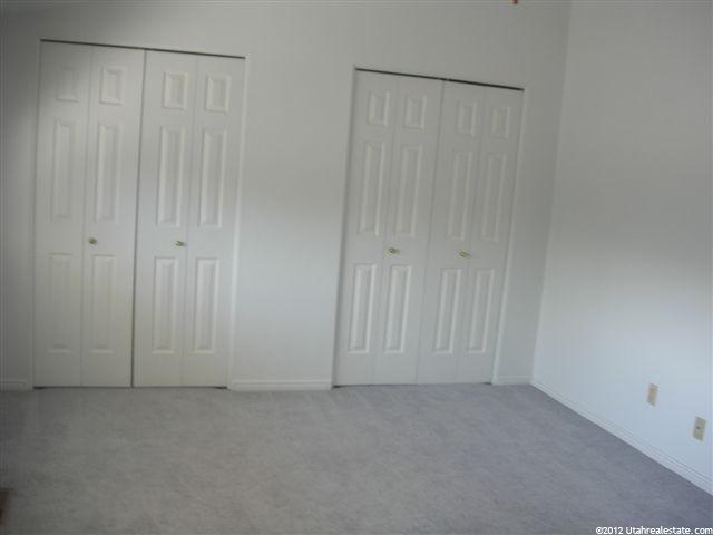 477 W 1175 N, Centerville, UT 84014 — photo 9