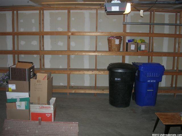 477 W 1175 N, Centerville, UT 84014 — photo 10