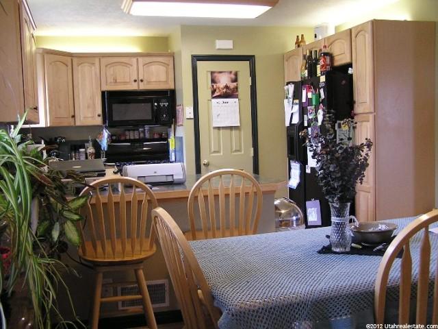 349 E 4425 S, Washington Terrace, UT 84405 — photo 3