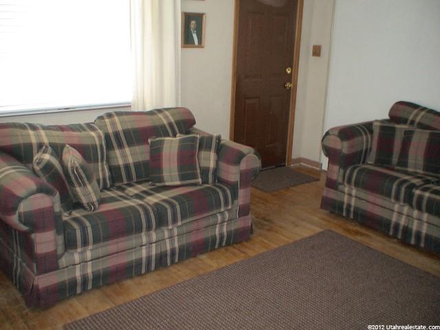 15 E Miller St, Murray, UT 84107 — photo 2