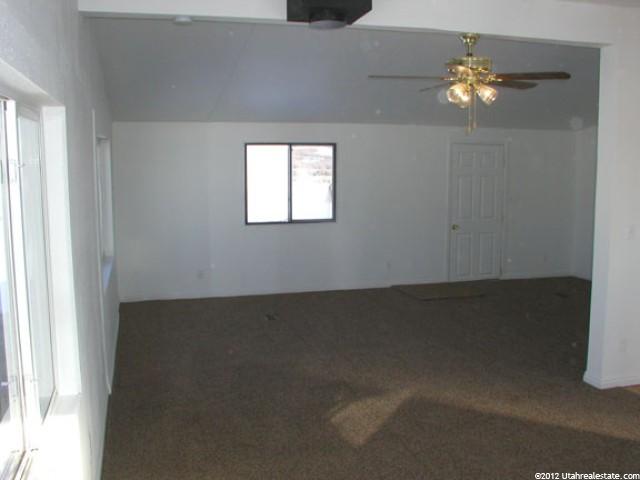 271 E 2730 N, Roosevelt, UT 84066 — photo 2