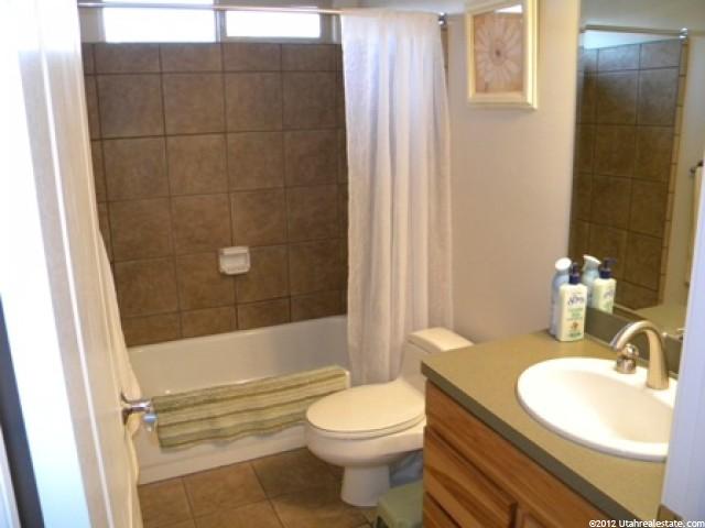 222 E 2325 S, Clearfield, UT 84015 — photo 7
