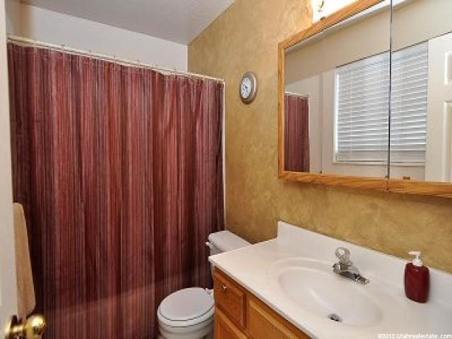 5349 S 2690 W, Roy, UT 84067 — photo 7