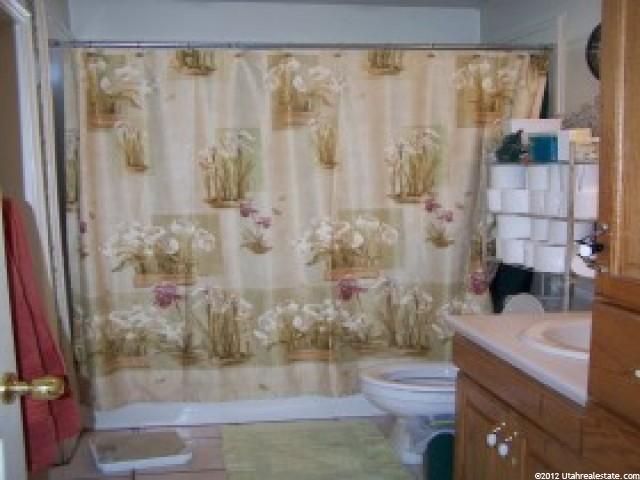 1510 Country Manor Dr, Logan, UT 84321 — photo 3