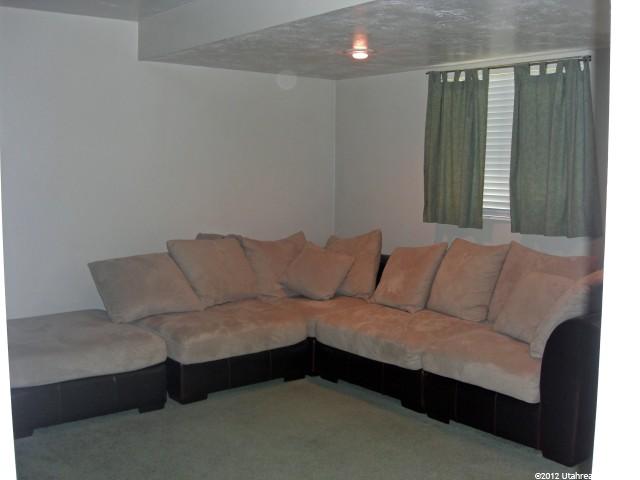 1414 Willow Valley Dr, Centerville, UT 84014 — photo 12