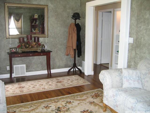 225 W 1700 S, Bountiful, UT 84010 — photo 5