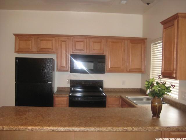 393 E 600 S #G, Vernal, UT 84078 — photo 3