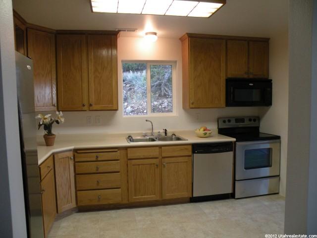 8194 N Red Cloud Loop Rd, Vernal, UT 84078 — photo 5
