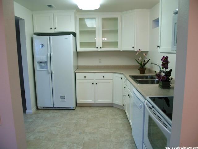 8194 N Red Cloud Loop Rd, Vernal, UT 84078 — photo 8