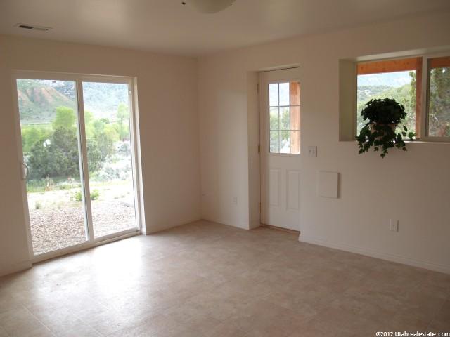 8194 N Red Cloud Loop Rd, Vernal, UT 84078 — photo 10