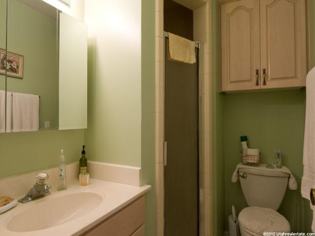 3677 Carriage Ln, Bountiful, UT 84010 — photo 8