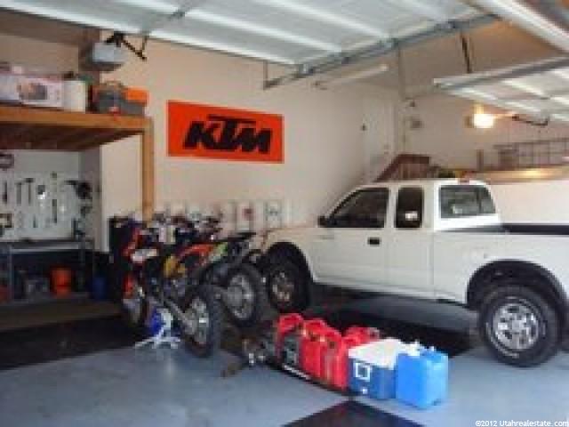 481 W 2025 N, Centerville, UT 84014 — photo 12