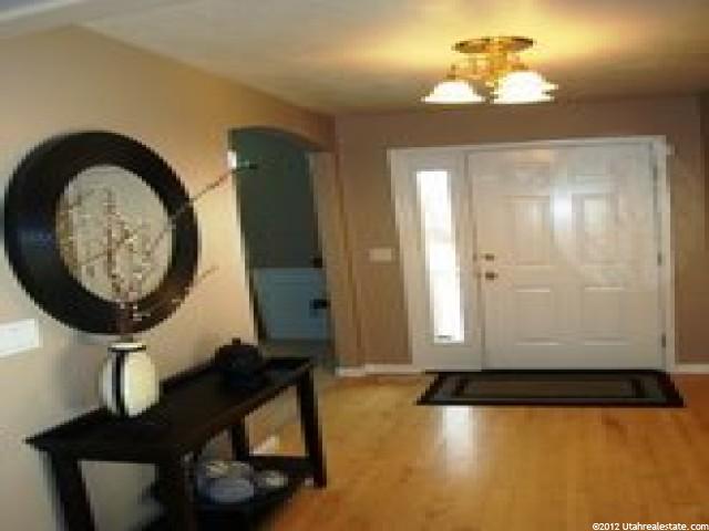 481 W 2025 N, Centerville, UT 84014 — photo 4