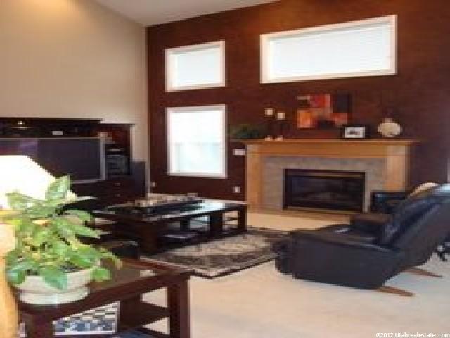 481 W 2025 N, Centerville, UT 84014 — photo 6