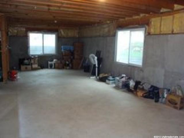 481 W 2025 N, Centerville, UT 84014 — photo 10