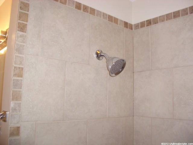 5841 S 2150 W, Roy, UT 84067 — photo 2
