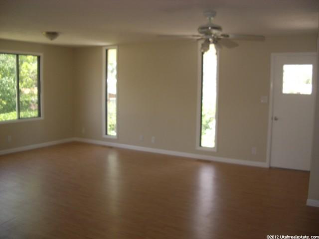 5841 S 2150 W, Roy, UT 84067 — photo 7