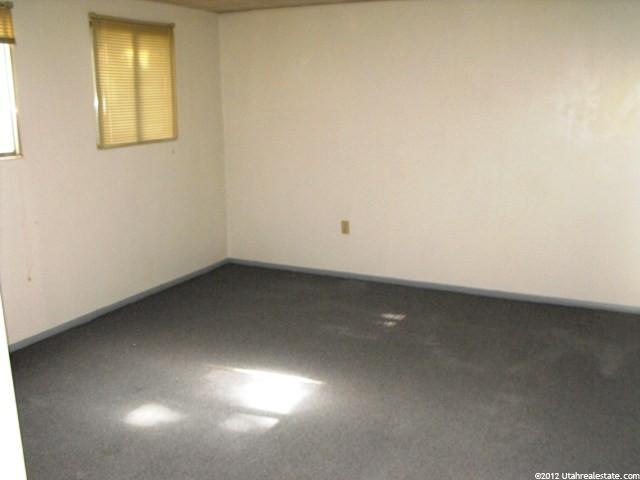 686 N 1000 W, Clearfield, UT 84015 — photo 12