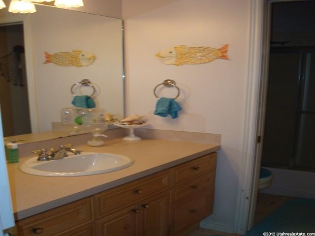 3581 Princeville Dr, Syracuse, UT 84075 — photo 9